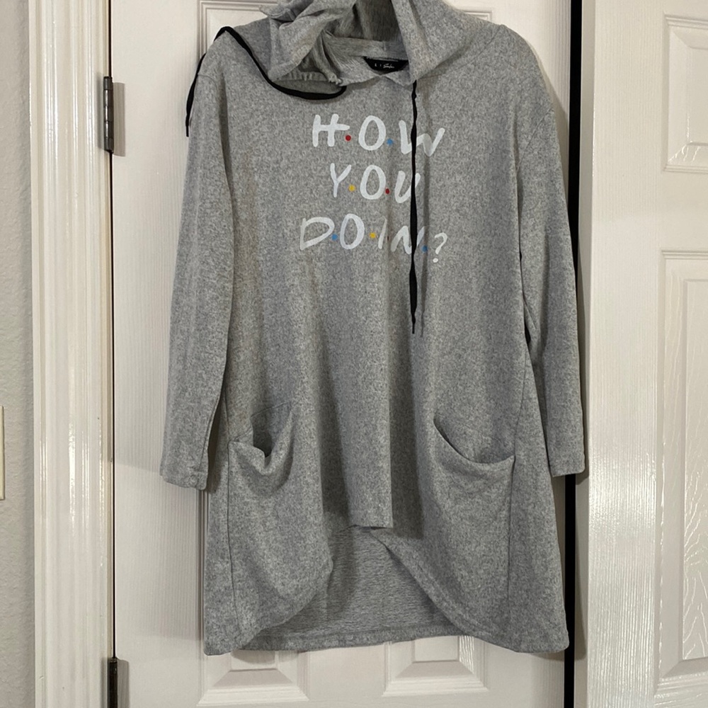 Friends hoodie with hat and pockets- size Large